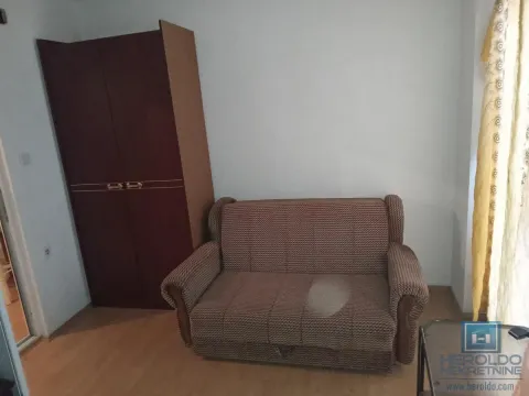 Sale, house, 400m², Ćuprija, Srbija - image 14