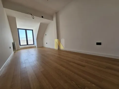 Sale, four bedroom apartment, 165m², Centar, Novi Sad - image 12