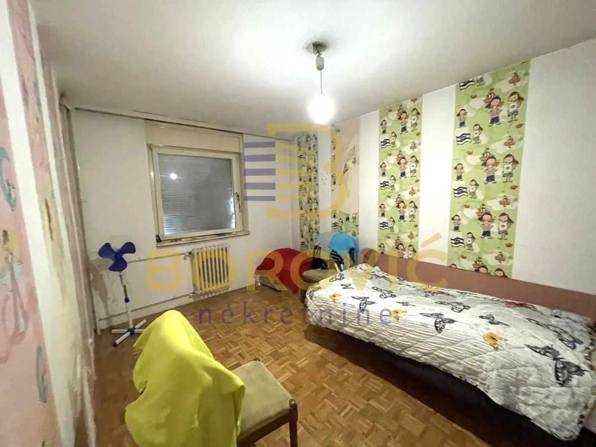 Prodaja, dvosoban stan, 60m², Batajnica, Beograd