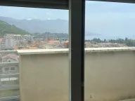 Izdavanje, trosoban stan, 125m², Budva, Crna Gora - image 7