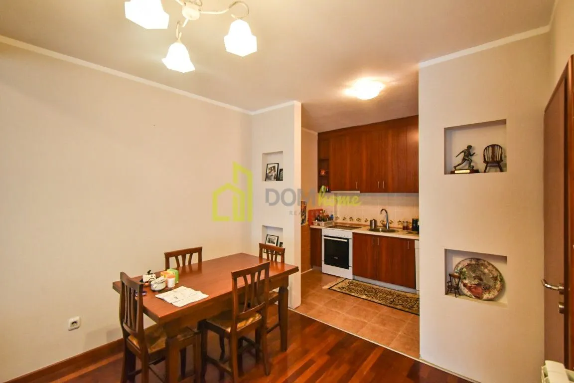 Izdavanje, dvosoban stan, 90m², Gorica C, Podgorica