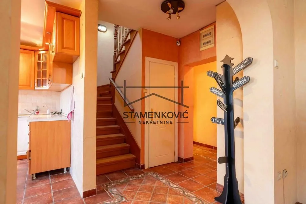 Prodaja, četvorosoban stan, 179m², Kej, Novi Sad Sve Podlokacije