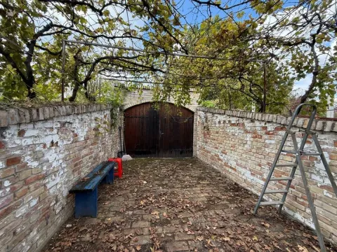 Prodaja, kuća, 204m², Bocke, Petrovaradin - image 27