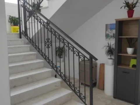 Prodaja, jednosoban stan, 99m², Radanovići, Kotor - image 12