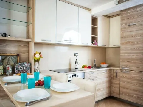 Sale, two bedroom apartment, 142m², Rafailovići, Budva - image 2