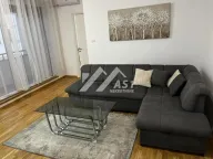 Izdavanje, trosoban stan, 62m², Centar, Novi Sad - image 3