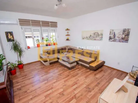 Rent, two bedroom apartment, 94m², Centar, Podgorica