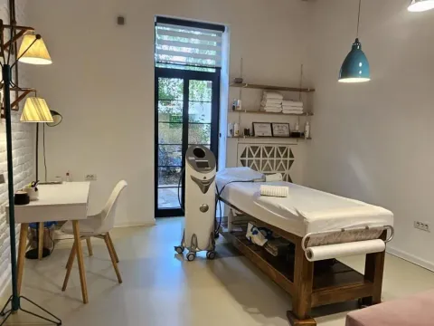 Prodaja, trosoban stan, 68m², Kalenić Pijaca, Vračar Sve Podlokacije - image 5