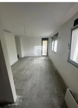 Stan in Južni Bulevar