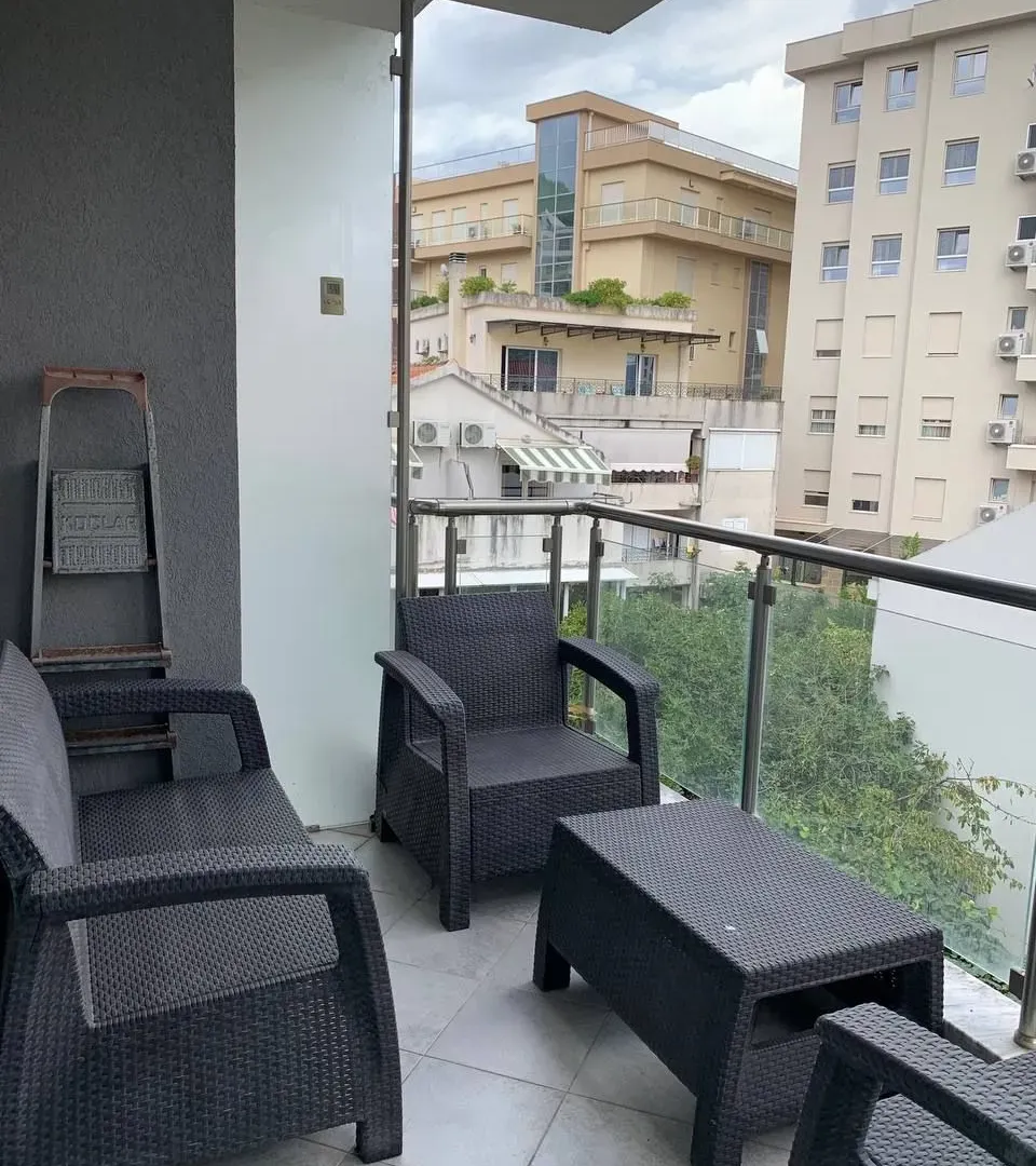 Prodaja, jednosoban stan, 55m², Centar, Budva