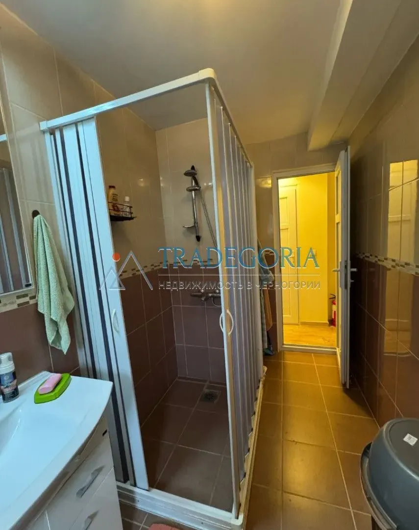 Prodaja, kuća, 180m², Sutomore, Bar