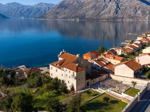Sale, house, 1100m², Kotor, Crna Gora - image 24