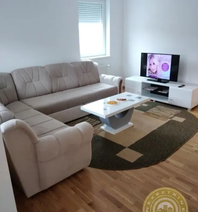 Izdavanje, trosoban stan, 68m², Jugovićevo, Novi Sad Sve Podlokacije