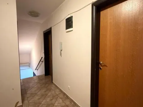 Sale, four bedroom apartment, 120m², Mladenovac, Beograd - image 15