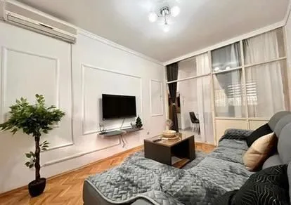 Izdavanje, jednosoban stan, 55m², Preko Morače, Podgorica