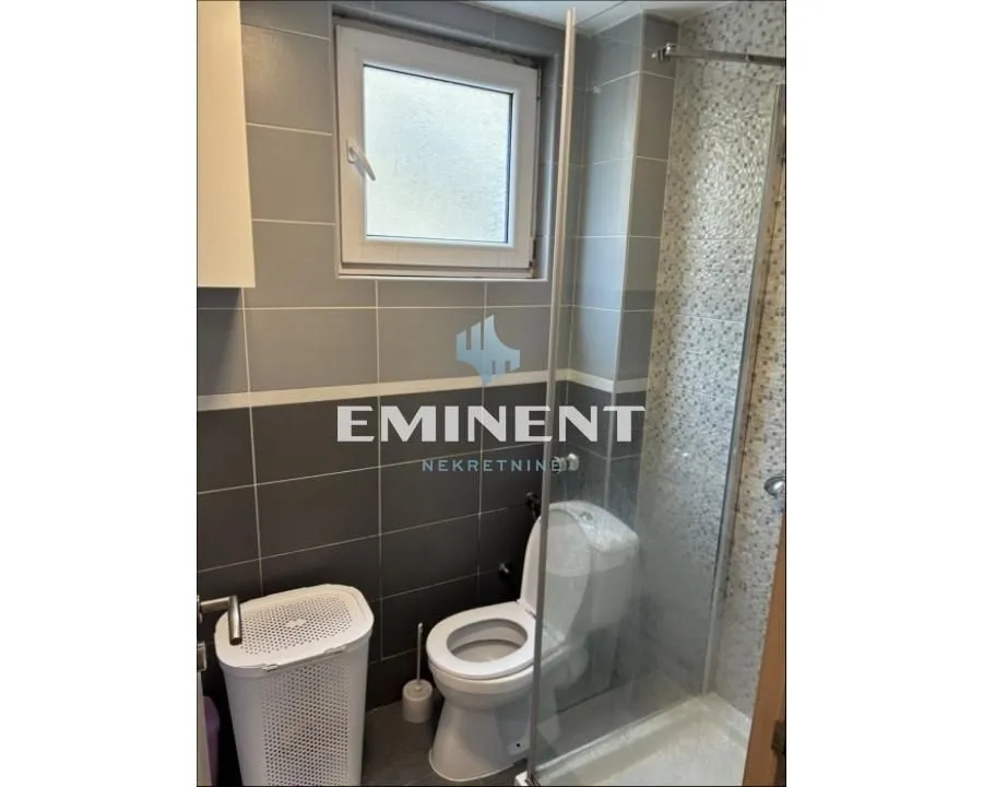 Rent, two bedroom apartment, 55m², Južni Bulevar, Vračar Sve Podlokacije