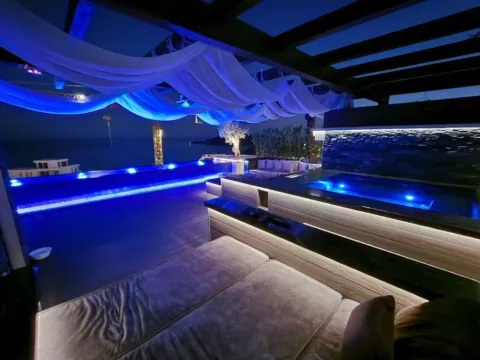 Sale, three bedroom apartment, 272m², Ivanovići, Budva - image 8