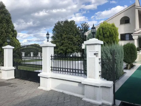 Prodaja, kuća, 930m², Tološi, Podgorica - image 11