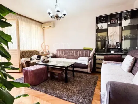 Prodaja, stan, 72m², Baston, Podgorica - image 1