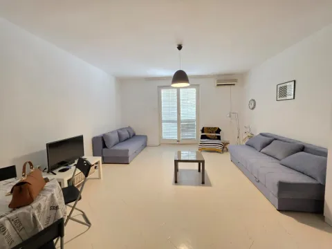Rent, studio apartment, 35m², Budva, Crna Gora - image 9