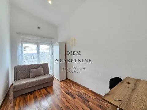 Rent, three bedroom apartment, 120m², Centar, Bar - image 4