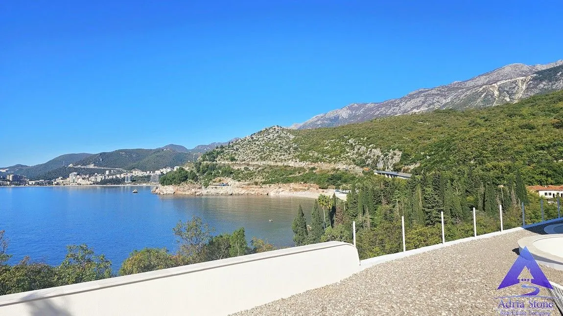 Sale, house, 350m², Kamenovo, Budva