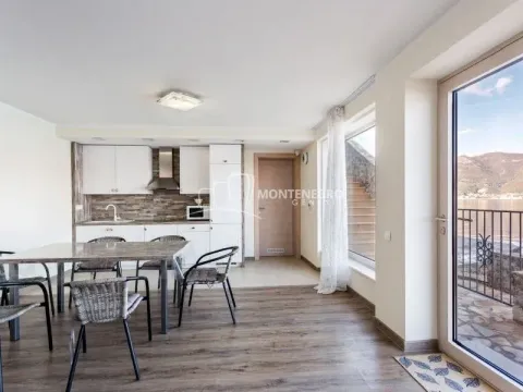 Prodaja, kuća, 240m², Krašići, Tivat - image 9