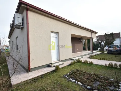 Sale, house, 191m², Tološi, Podgorica - image 29