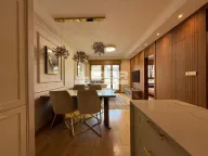 Izdavanje, trosoban stan, 60m², Vračar Centar, Vračar Sve Podlokacije - image 2