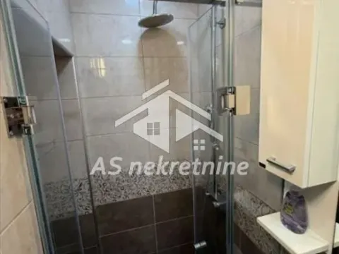 Izdavanje, dvosoban stan, 46m², Stari Grad, Beograd - image 22