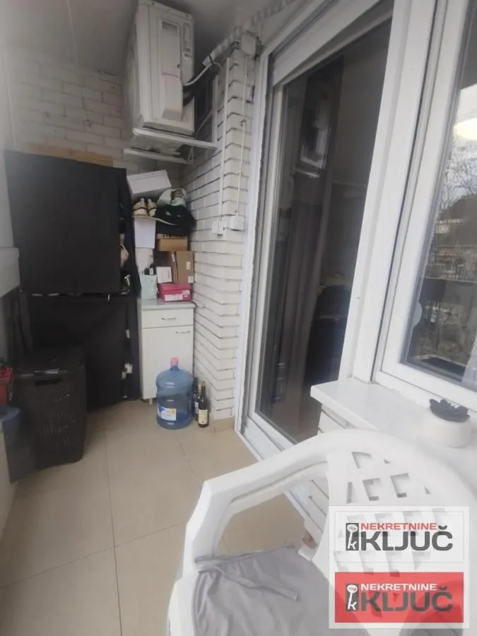Prodaja, dvosoban stan, 54m², Novo naselje, Novi Sad