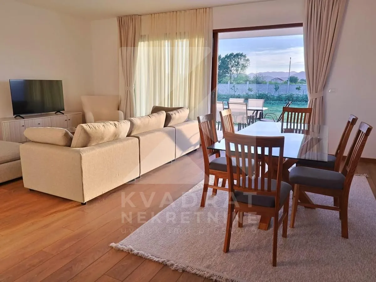 Rent, house, 100m², Zeta, Podgorica