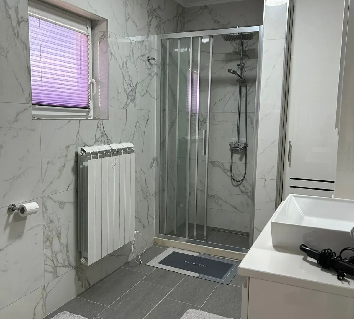 Rent, three bedroom apartment, 120m², Tivat, Crna Gora