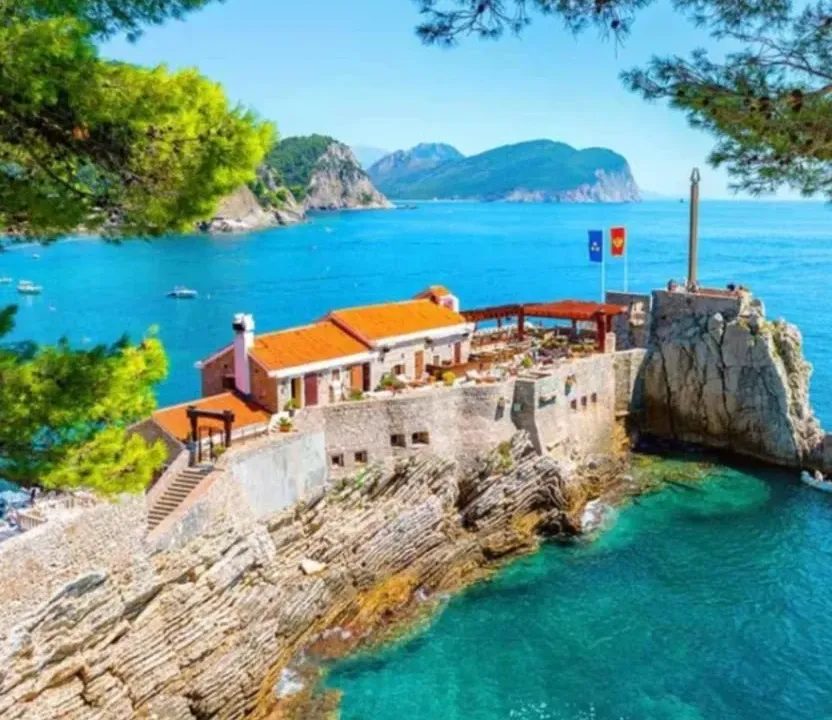 Sale, one bedroom apartment, 63m², Petrovac, Budva