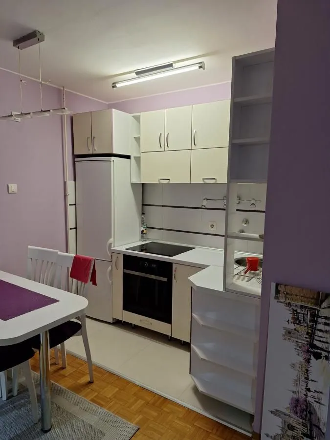 Prodaja, garsonjera, 29m², Novo naselje, Novi Sad