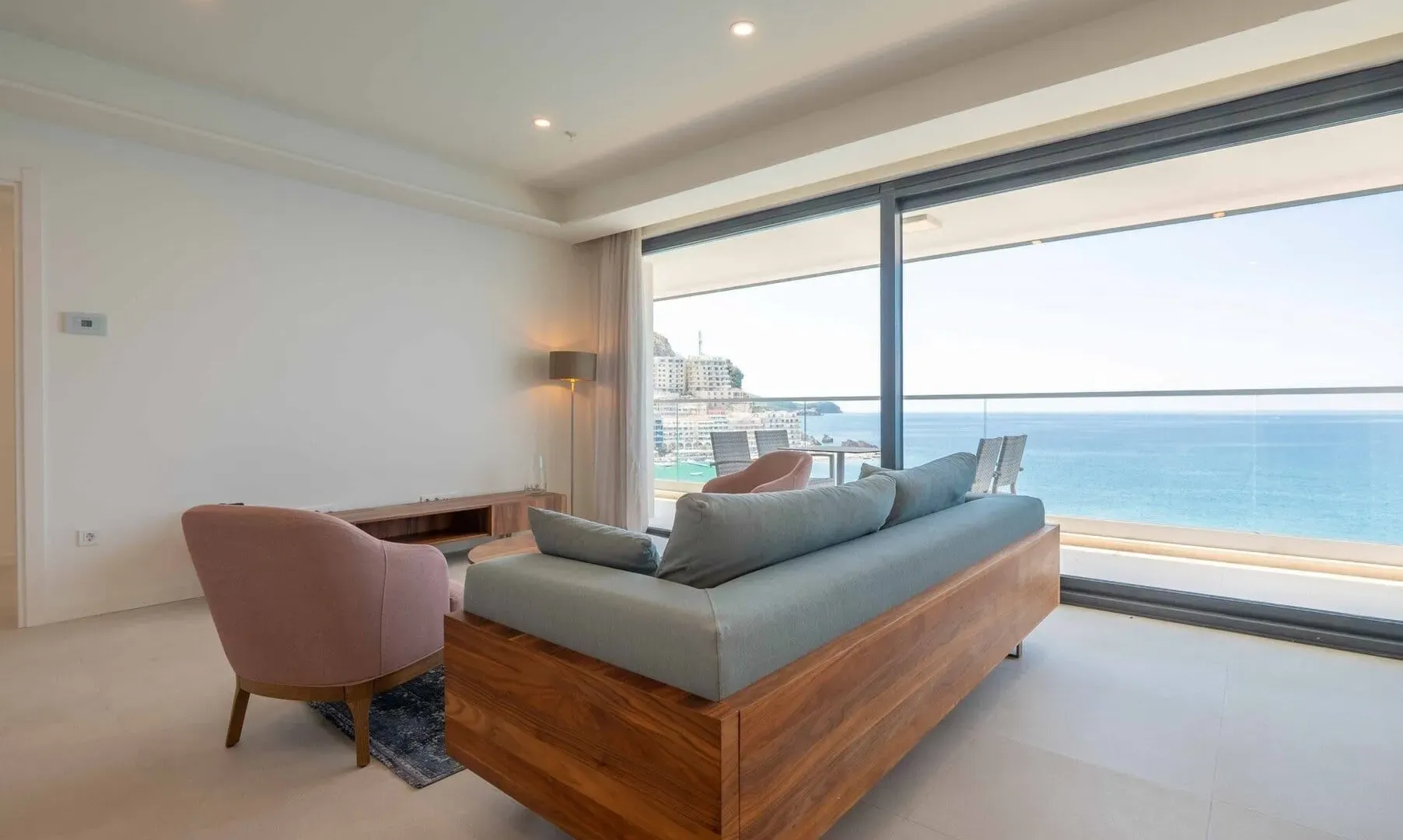 Sale, two bedroom apartment, 114m², Rafailovići, Budva