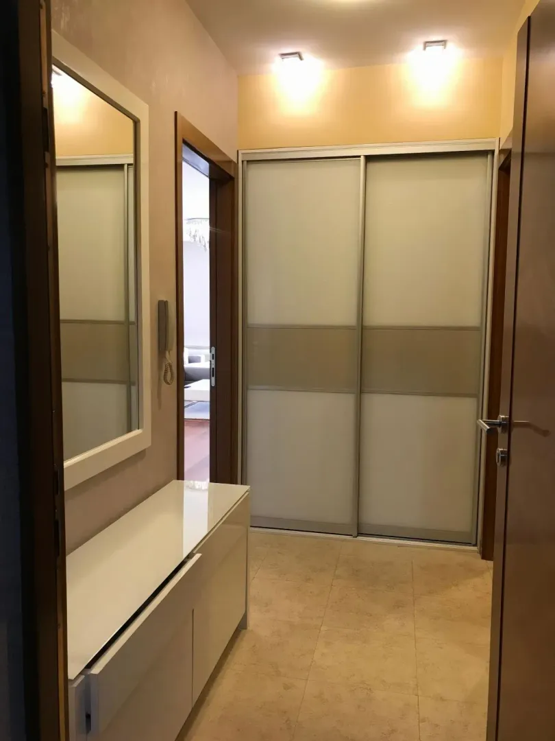 Prodaja, dvosoban stan, 79m², Centar, Podgorica