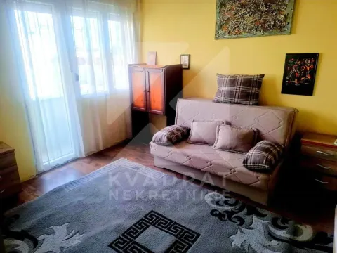 Rent, one bedroom apartment, 40m², Stara Varoš, Podgorica - image 2