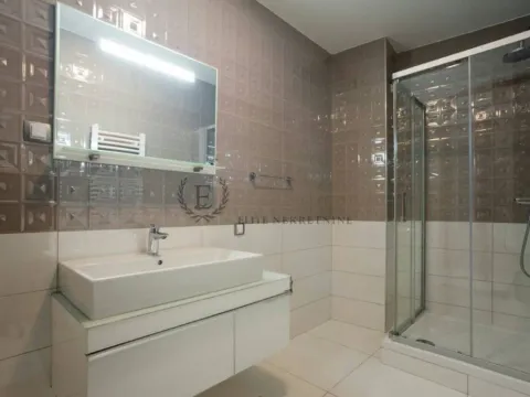 Rent, three bedroom apartment, 75m², Vračar Hram, Vračar Sve Podlokacije - image 4