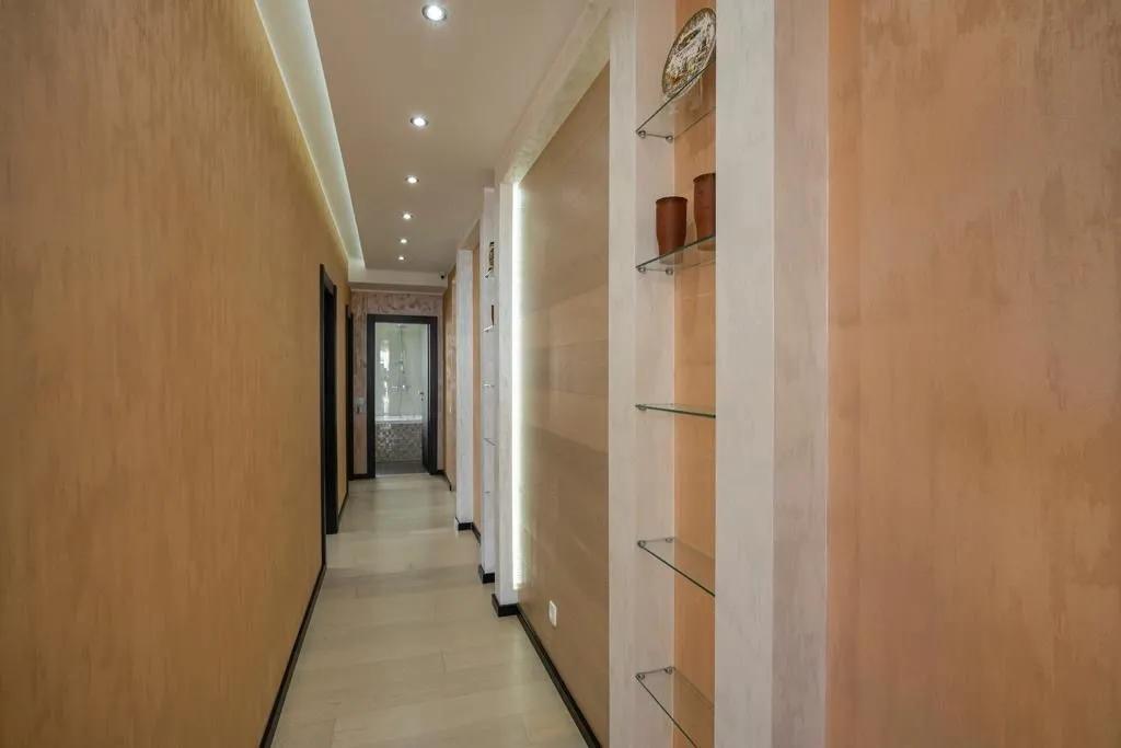 Prodaja, trosoban stan, 147m², Bečići, Budva