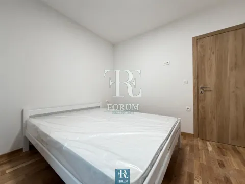 Rent, one bedroom apartment, 45m², 1 maj, Podgorica - image 8