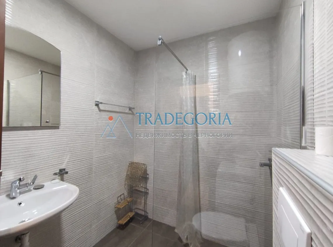 Prodaja, dvosoban stan, 72m², Budva, Crna Gora