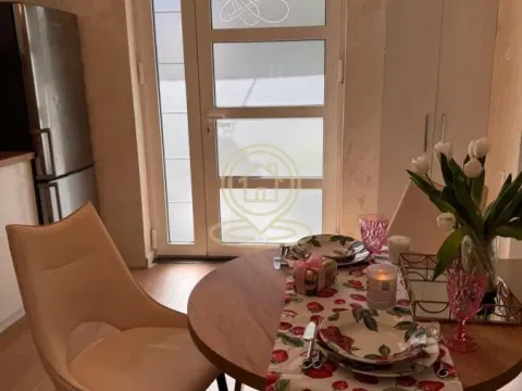 Rent, two bedroom apartment, 87m², Stari Grad, Beograd - image 12