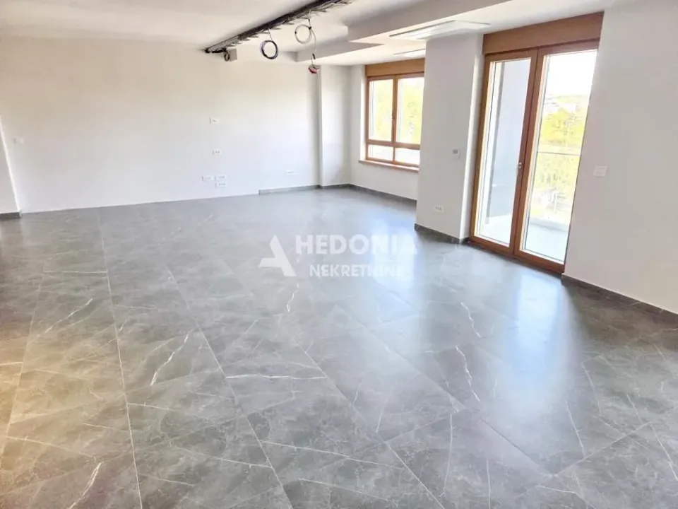 Izdavanje, poslovni prostor, 245m², Novi Beograd Blok 65, Novi Beograd Sve Podlokacije