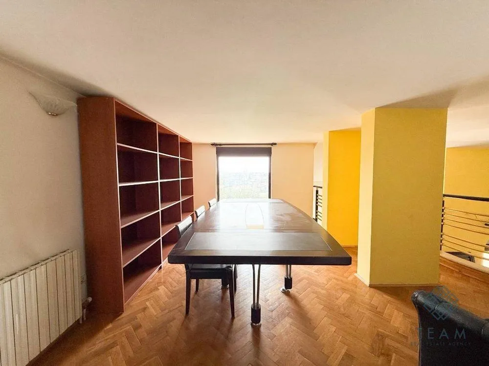Rent, office space, 460m², Gorica C, Podgorica