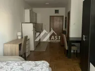 Izdavanje, stan, 25m², Bulevar Evrope, Novi Sad Sve Podlokacije - image 3