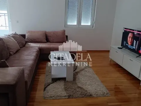 Izdavanje, trosoban stan, 77m², Rakovica, Beograd - image 3