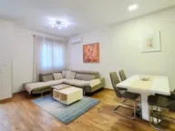 Izdavanje, dvosoban stan, 65m², City Kvart, Podgorica - image 2