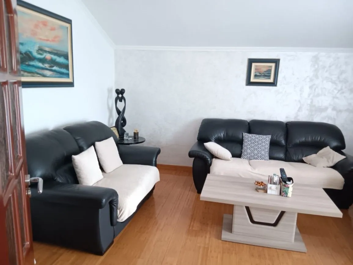 Rent, house, 180m², Masline, Podgorica