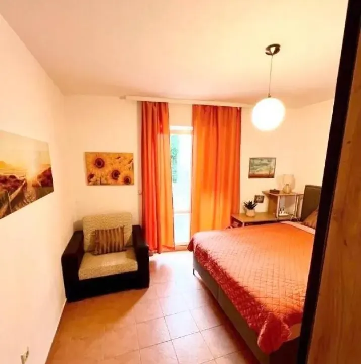 Prodaja, jednosoban stan, 44m², Petrovac, Budva